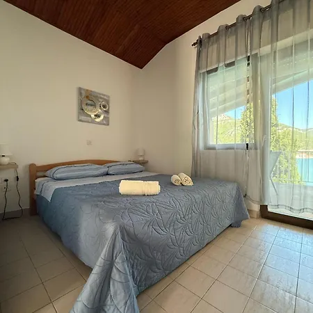 Blue Lagoon Apartman *