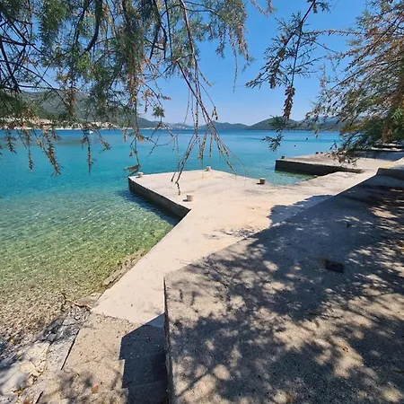 Blue Lagoon Апартаменты